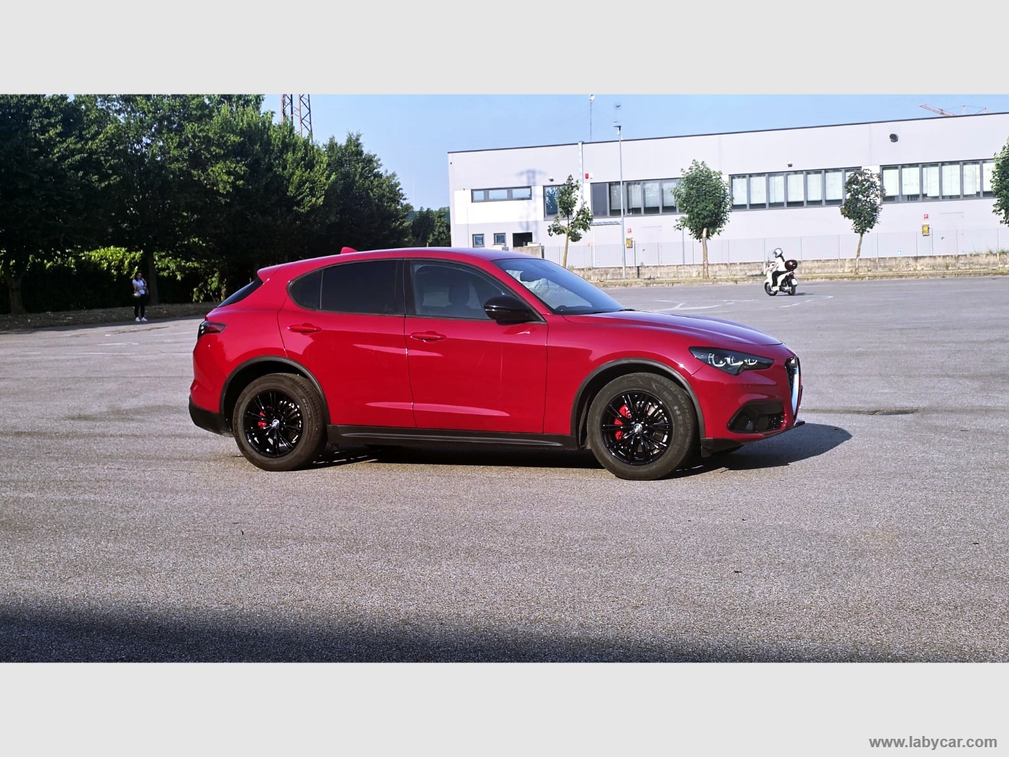 Stelvio 2.2 T.d. 160CV AT8 RWD SUPER - immagine 3