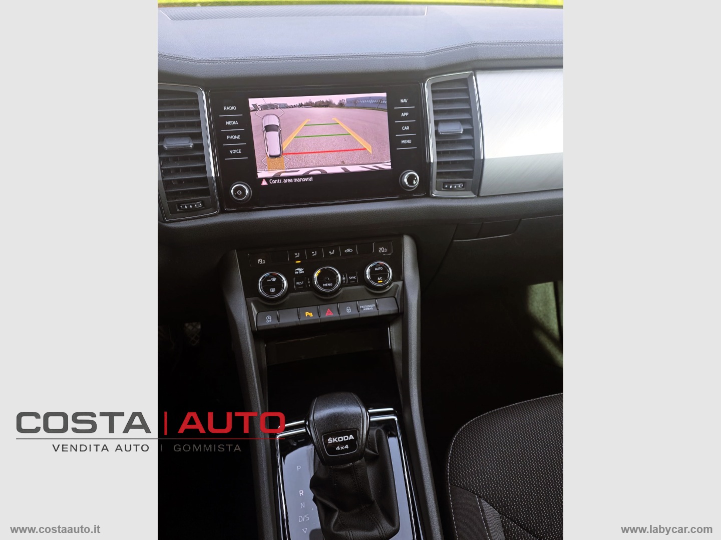 Kodiaq 2.0 TDI EVO SCR 4x4 DSG 7pt Exec. - immagine 3