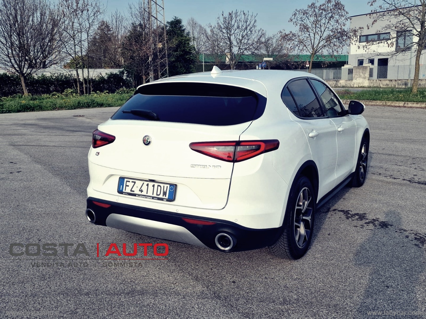 Stelvio 2.2 T.diesel 210 CV AT8 Q4 Exec. - immagine 3