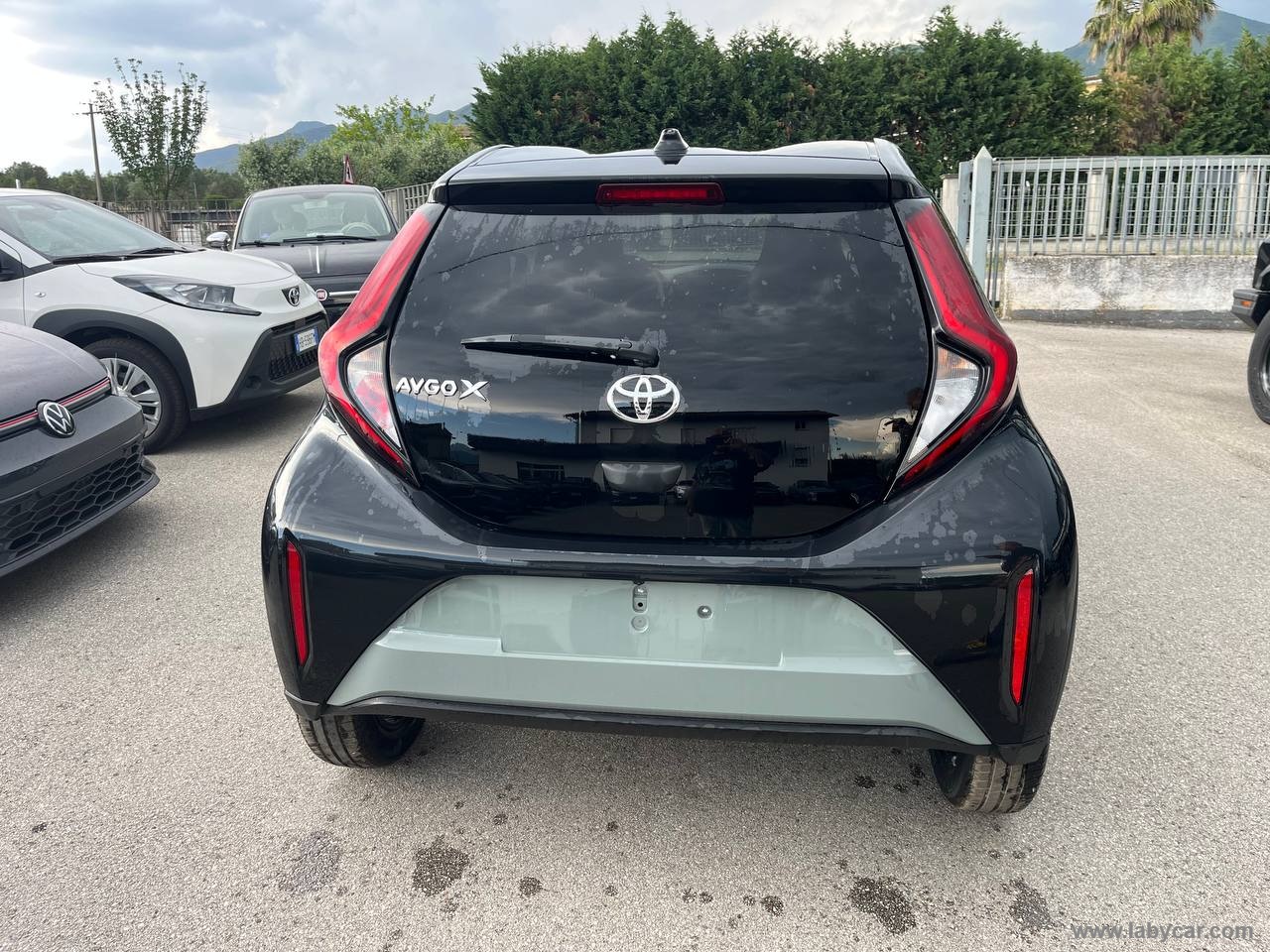 Aygo X 1.0 VVT-i 72 CV 5p. Lounge S-CVT - immagine 3