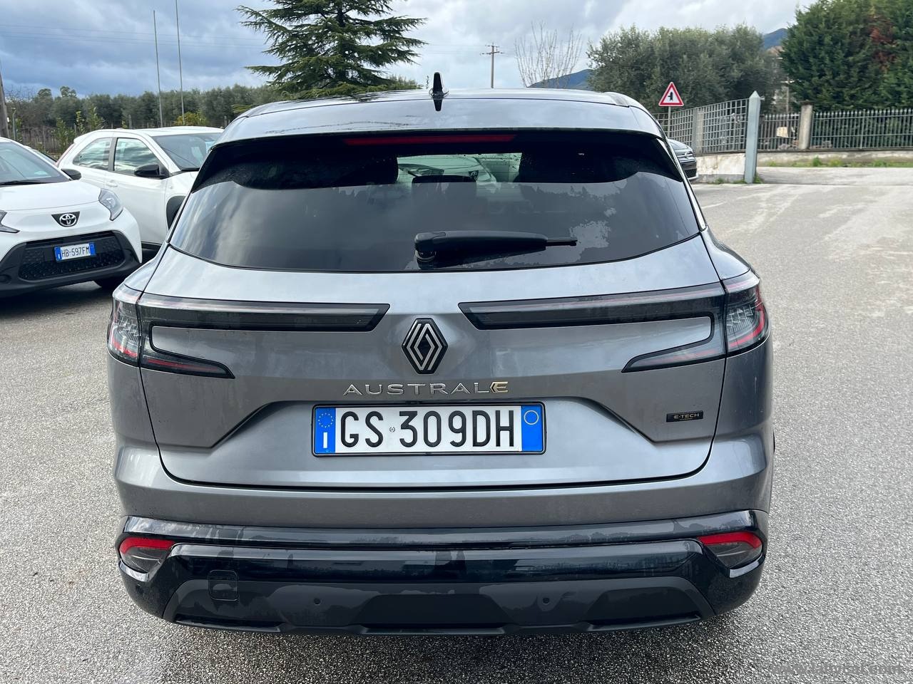 Full Hybrid E-Tech 200 Techno - immagine 3