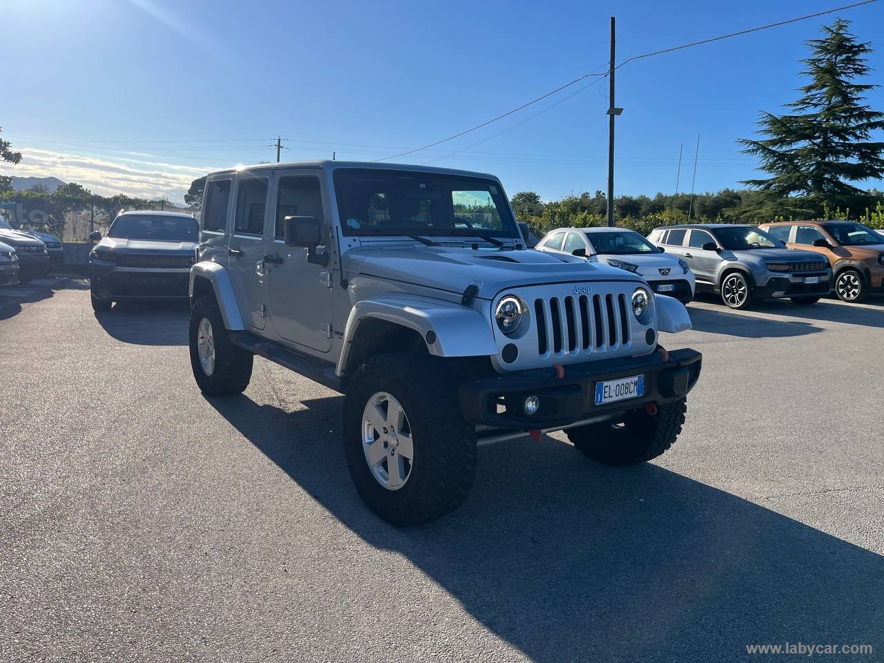 Wrangler Unlimited 2.8 CRD Sahara A. - immagine 3