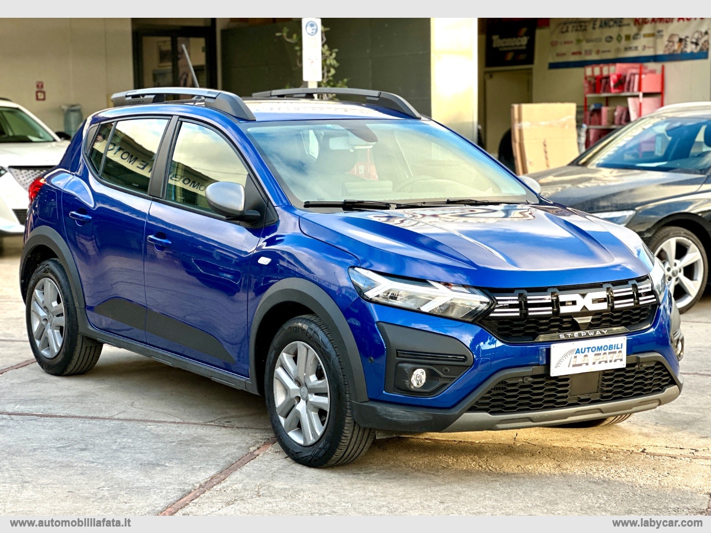 Sandero Stepway 1.0 TCe ECO-G Expression GPL 19.000 KM - immagine 3