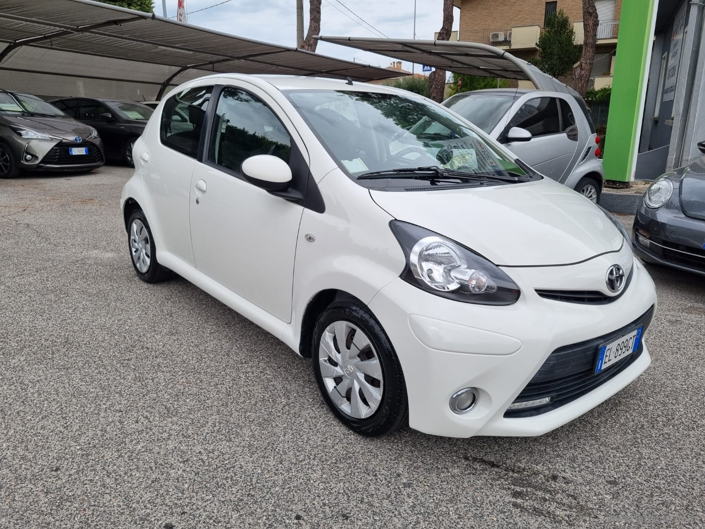Aygo 1.0 12V VVT-i 5p. Lounge MMT - immagine 3