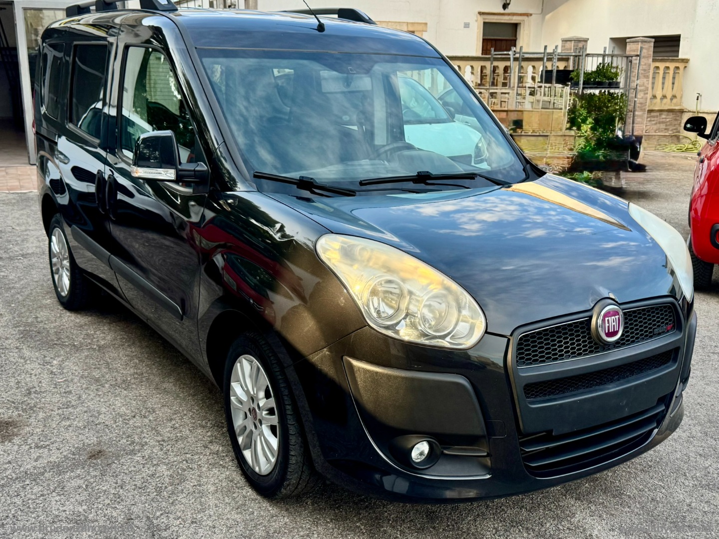Doblò 1.6 MJT Dynamic Maxi - immagine 3