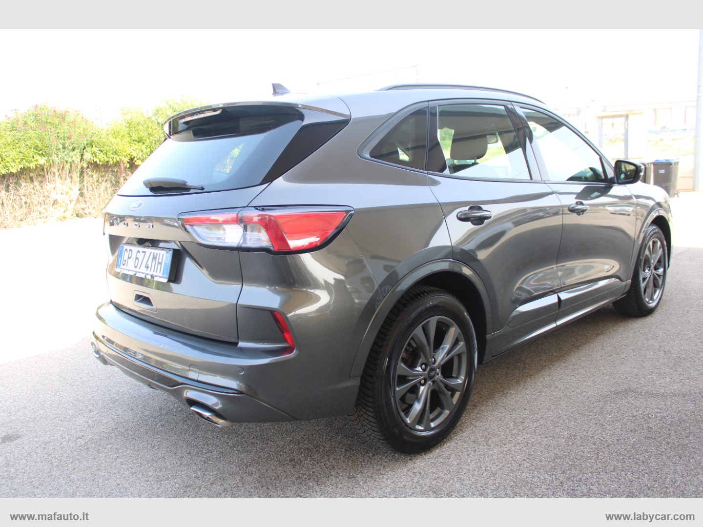 Kuga 2.0 TDCI 120 CV S&S 2WD ST-Line - immagine 4