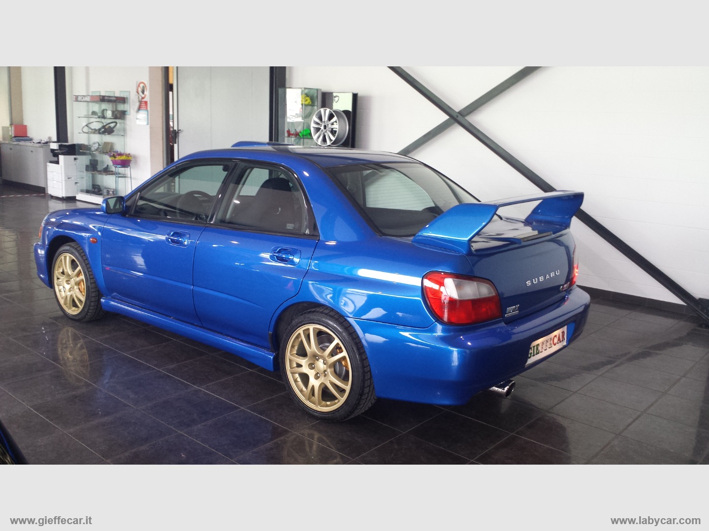 Impreza 2.0 T 16V STi - immagine 4
