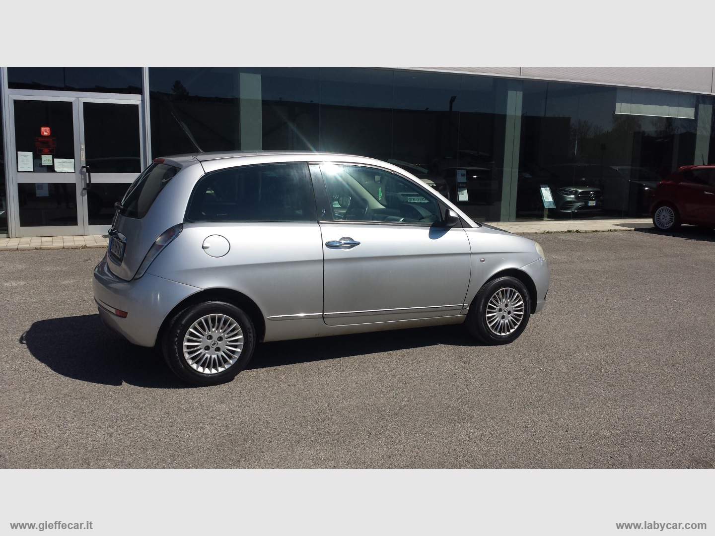 Ypsilon 1.2 Argento - immagine 4