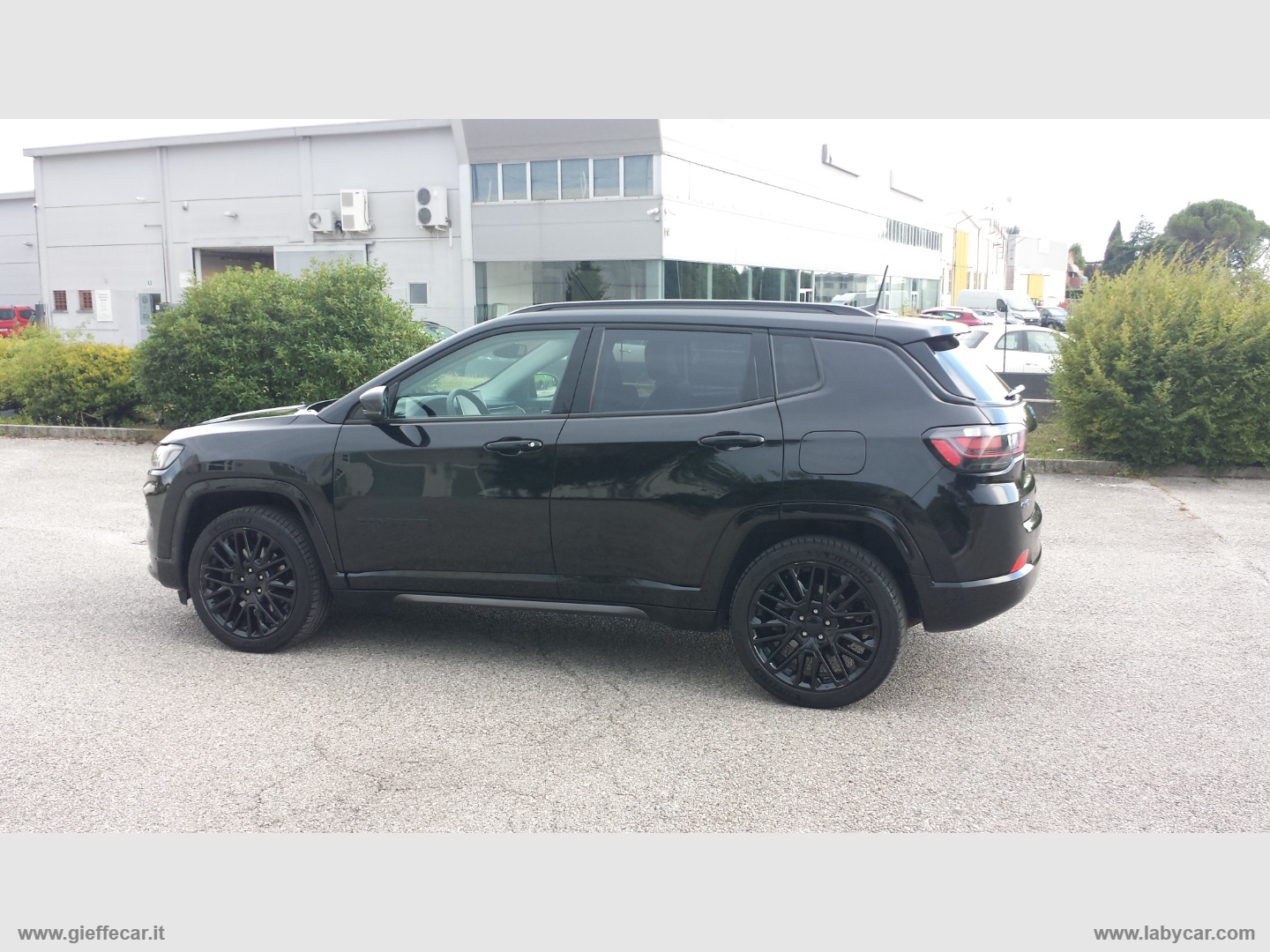 Compass 1.3 T4 240CV PHEV AT6 4xe S - immagine 4