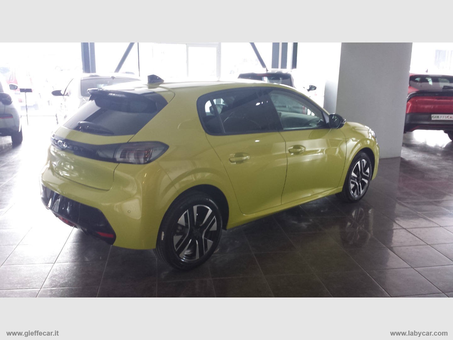 208 Turbo 100 CV 5p. Style - immagine 4