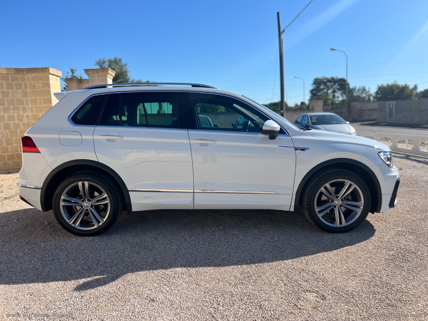 Tiguan 2.0 TDI DSG 4MOTION Sport BMT R-LINE - immagine 4