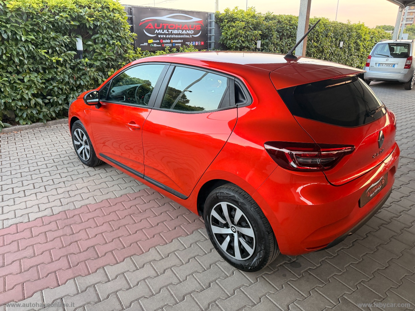 Clio SCe 65 CV Evolution - immagine 4