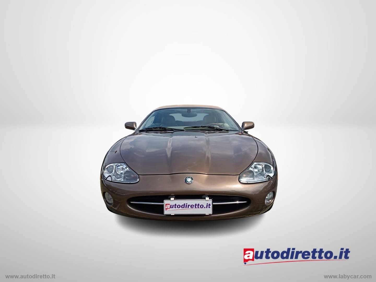 XK8 4.0 Convertibile - immagine 4