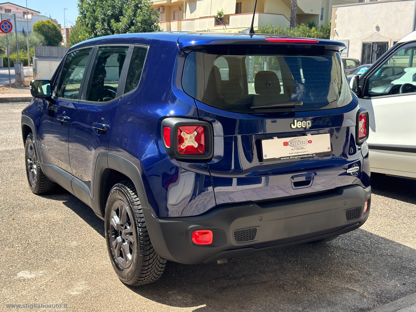Renegade 1.6 Mjt 130 CV Business UFFICIALE STELLANTIS - immagine 4