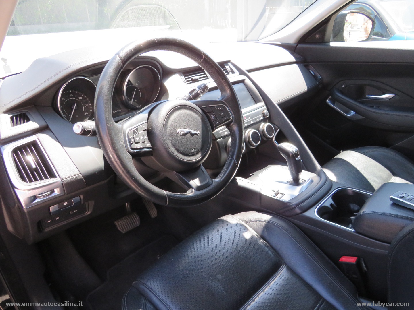 E-Pace 2.0D 150CV AWD aut. S - immagine 4