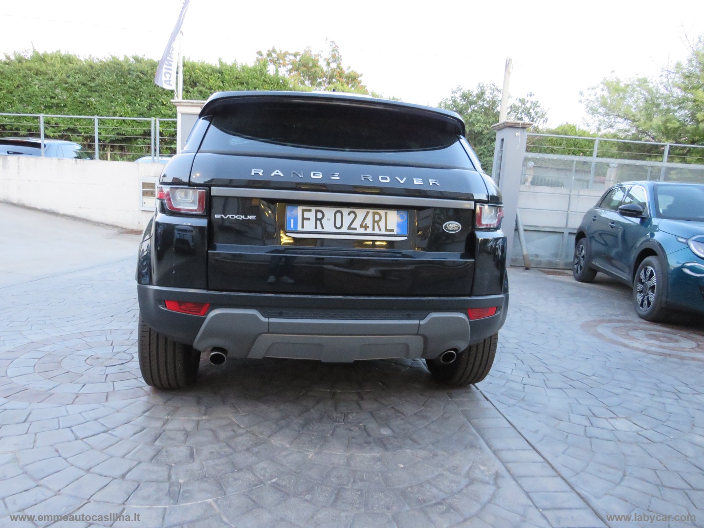RR Evoque 2.0 TD4 150 CV 5p. SE Dynamic - immagine 4