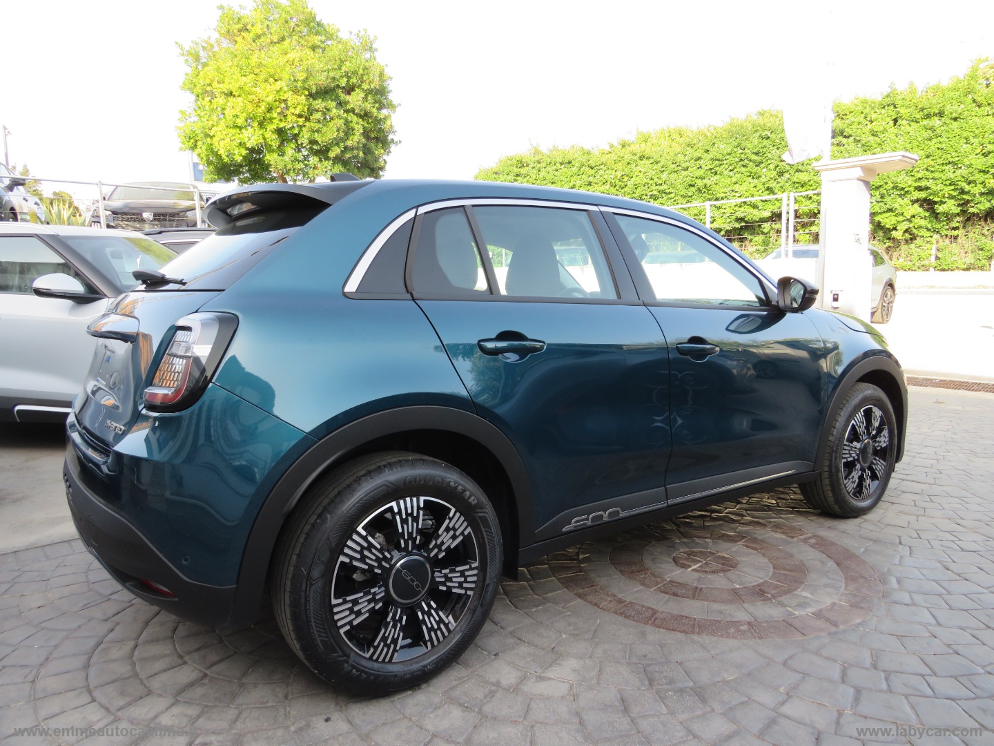 600 Hybrid 110 CV DCT MHEV - immagine 4