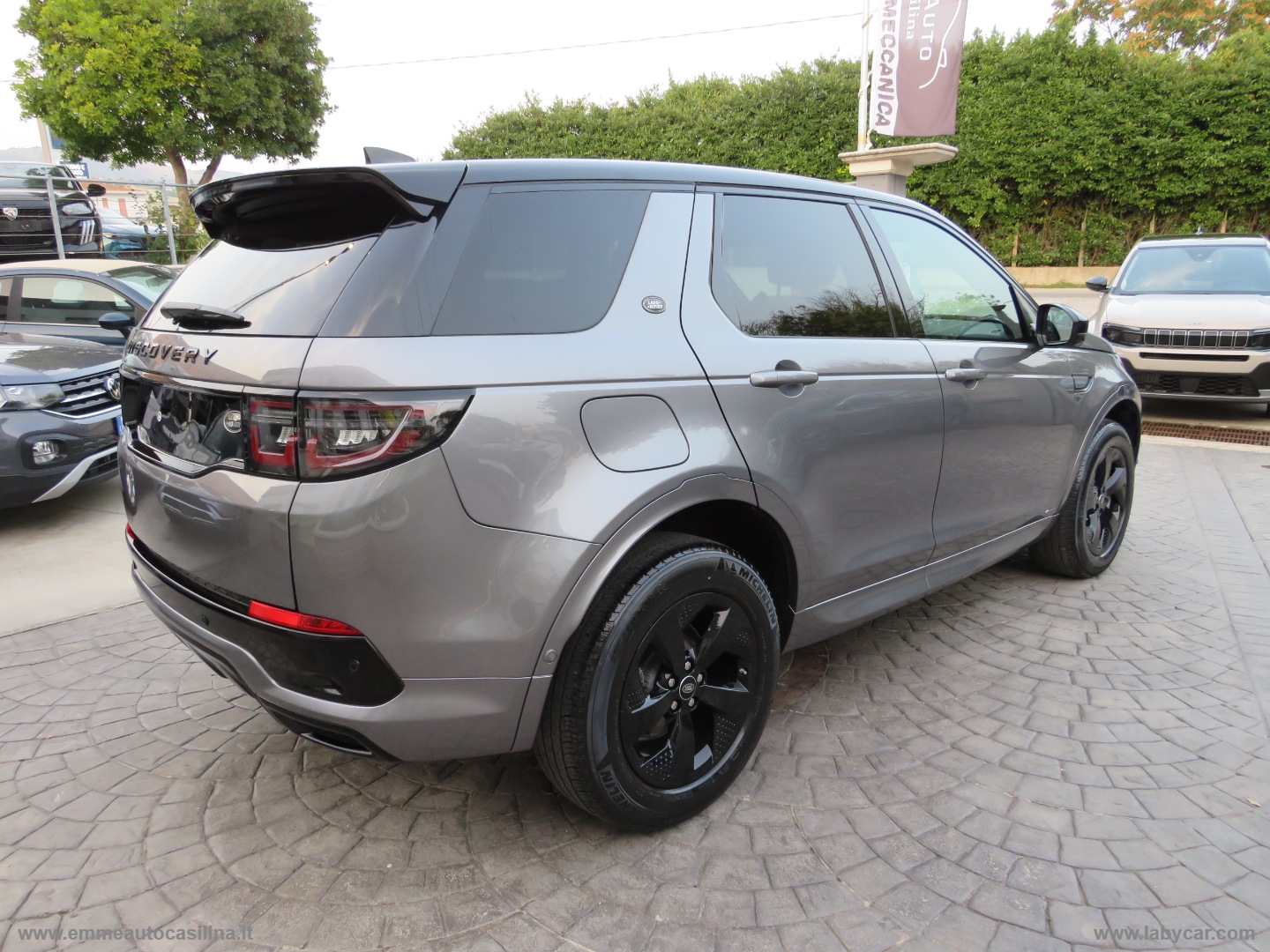 Discovery Sport 2.0 TD4 163 CV R-Dyn. - immagine 4