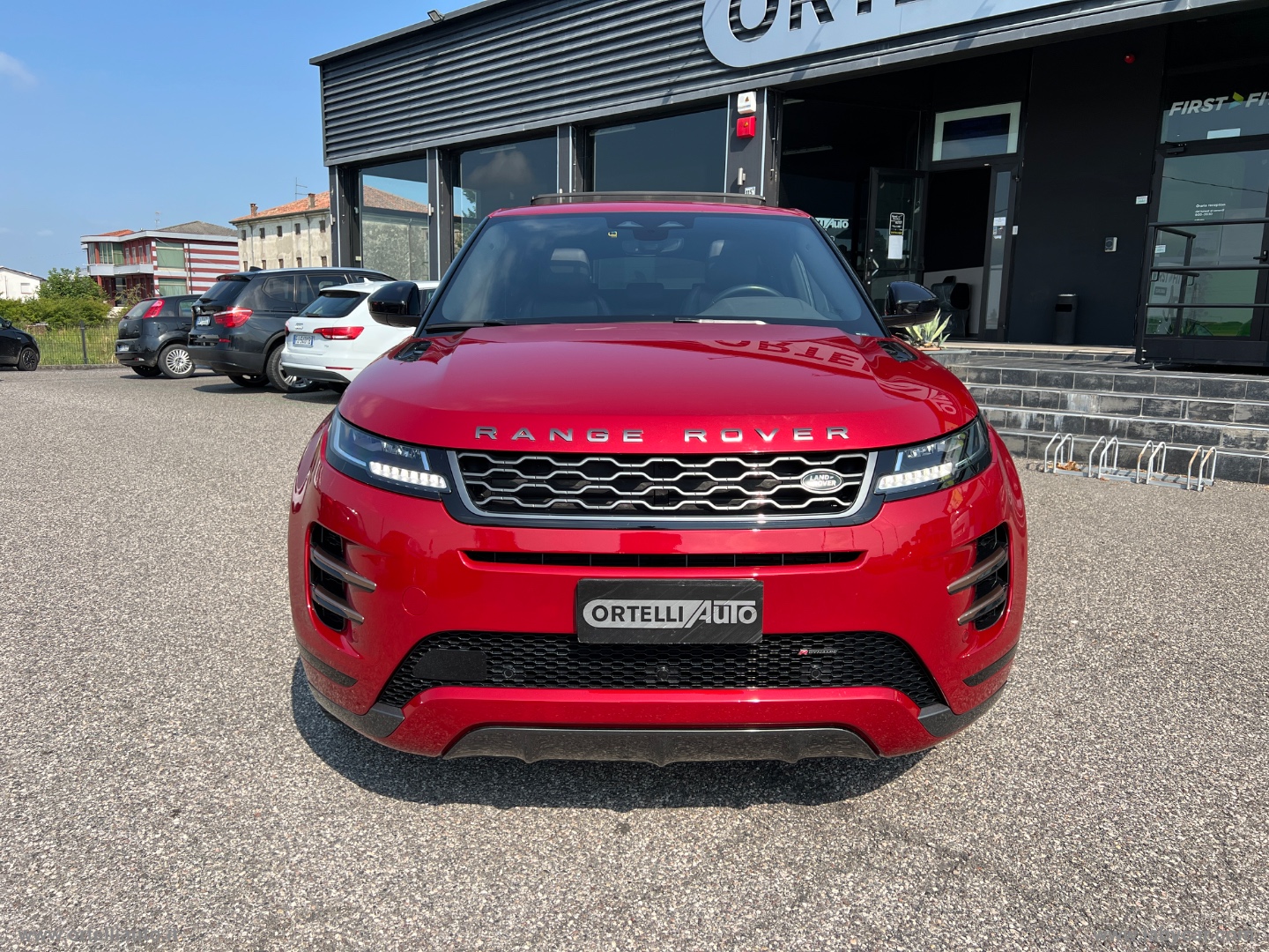 RR Evoque 2.0D I4 163 CV AWD Auto R-D. S - immagine 4
