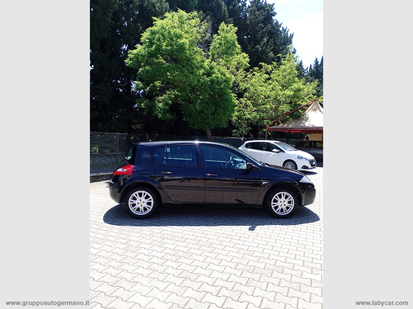 Mégane 1.5 dCi 105 CV 5p. S.S. Exception - immagine 4