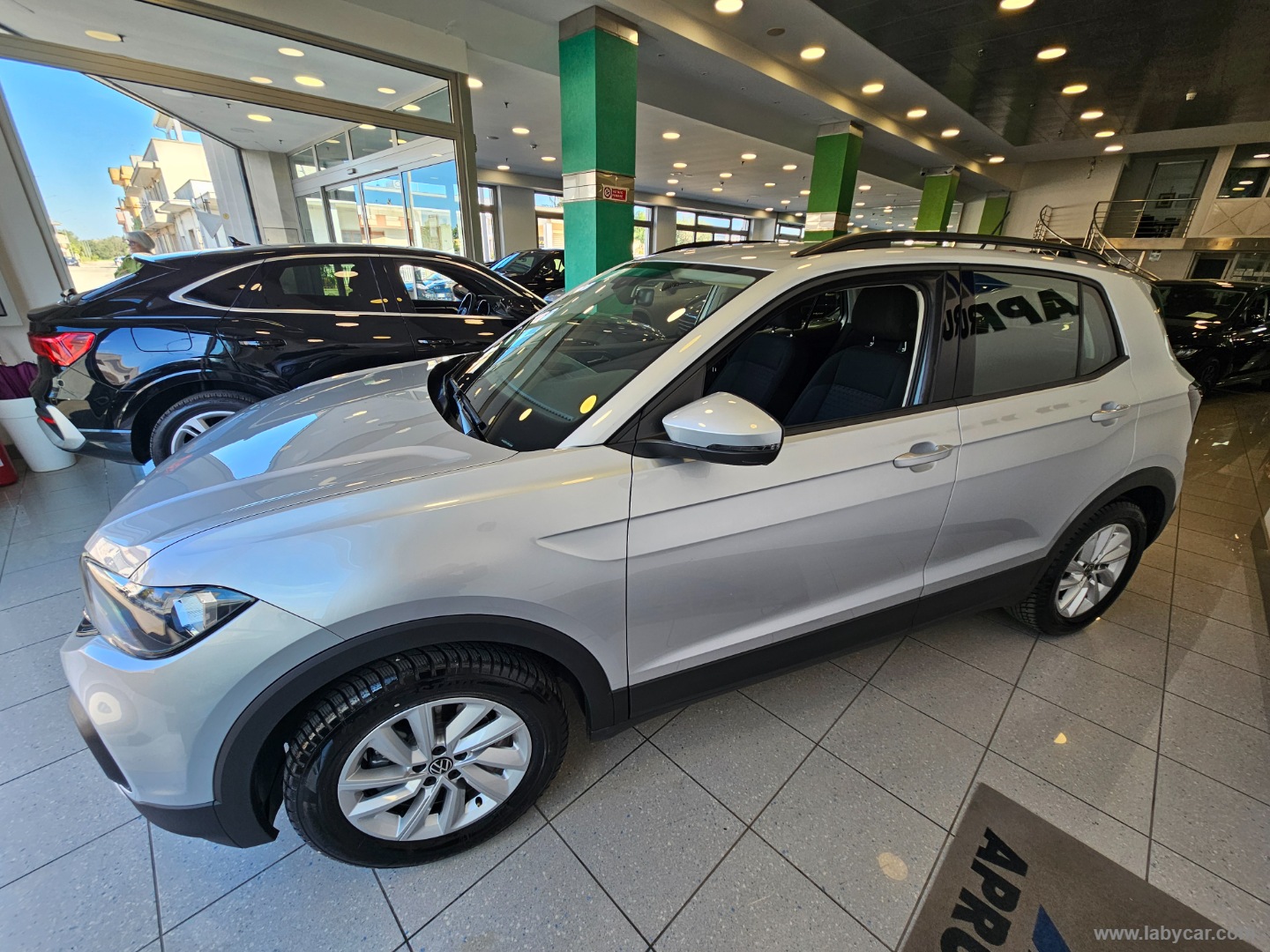 T-Cross 1.0 TSI 110 CV DSG LIFE - immagine 4