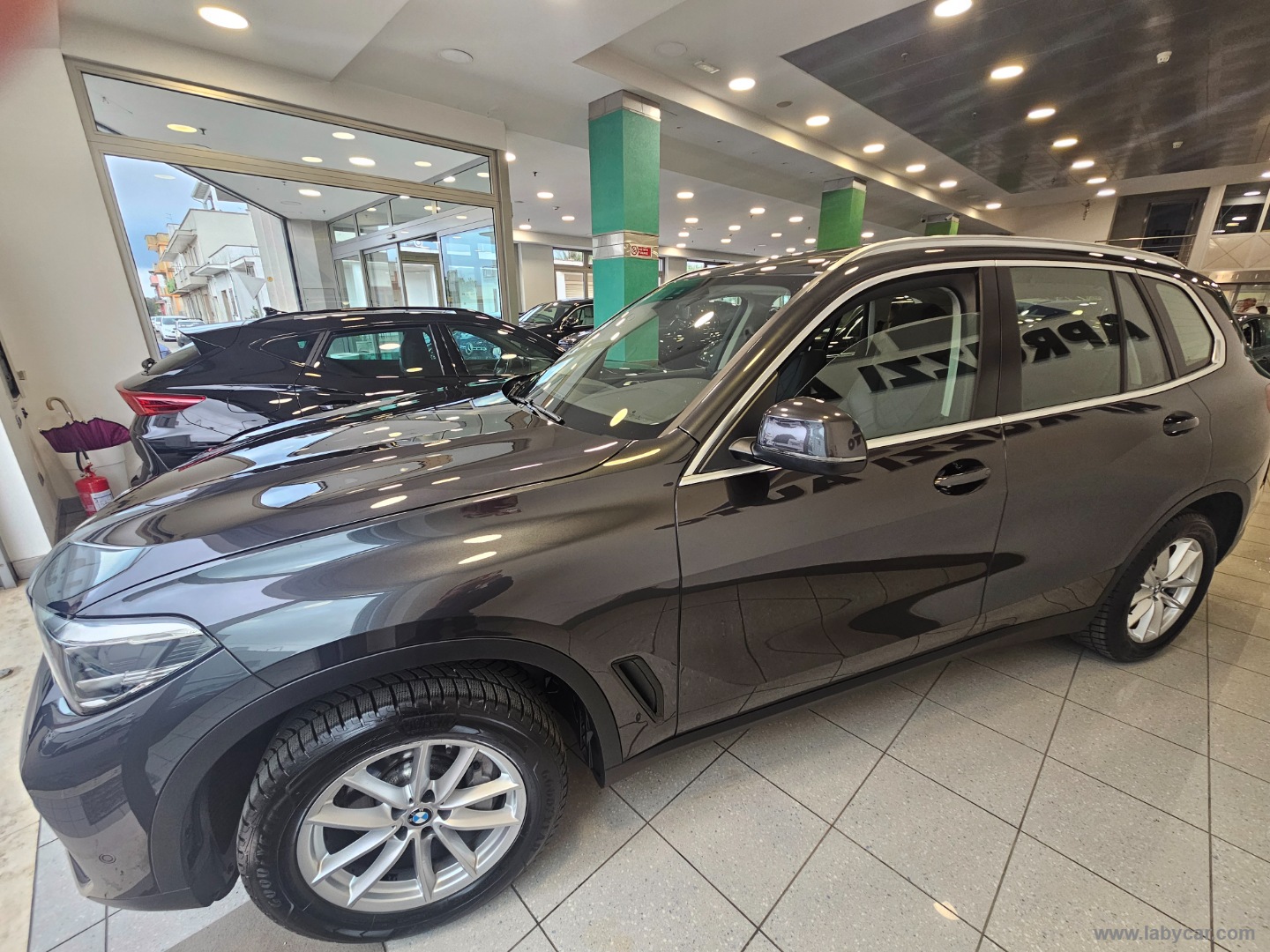 X5 xDrive25d Business - immagine 4