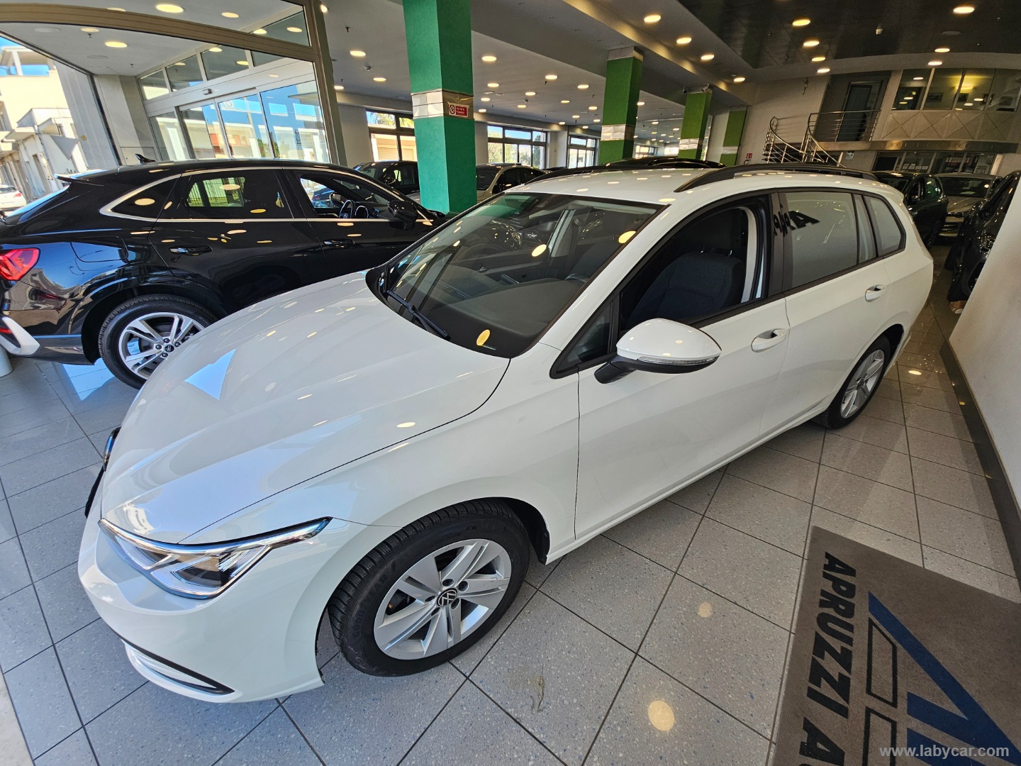 Golf Variant 2.0 TDI 115 CV SCR Life - immagine 4