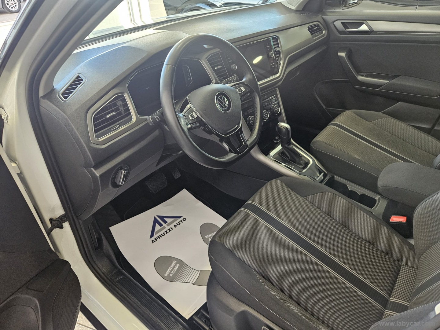 T-Roc 2.0 TDI SCR 150 CV DSG Life - immagine 4