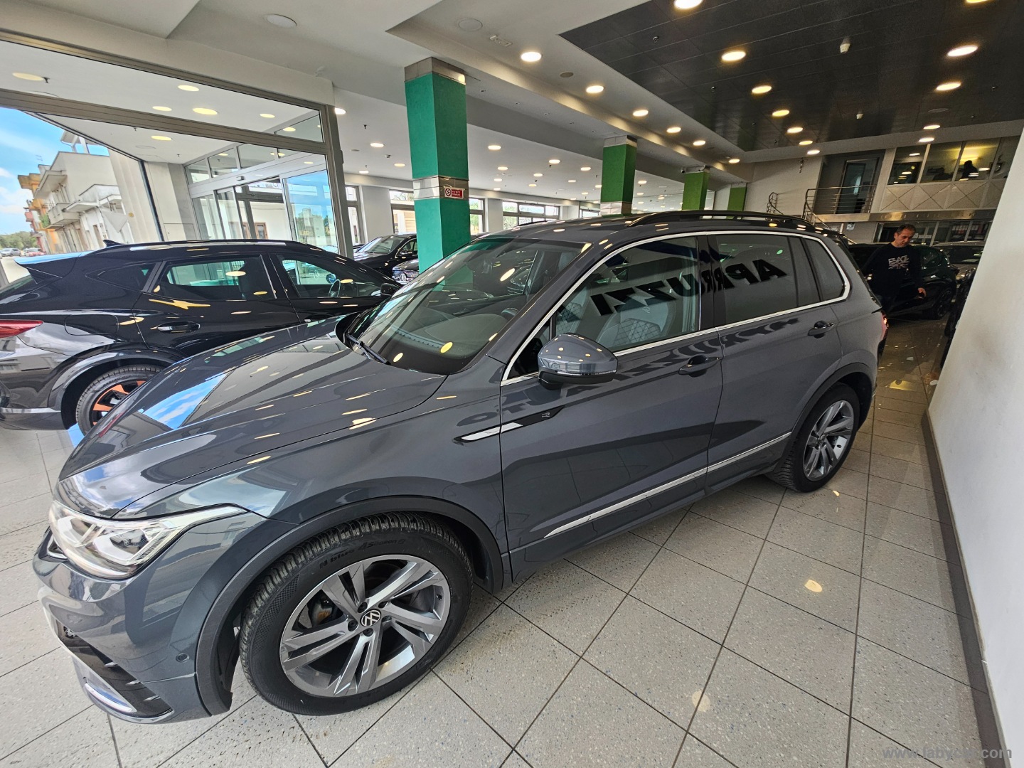 Tiguan 2.0 TDI 150CV SCR DSG R-Line - immagine 4