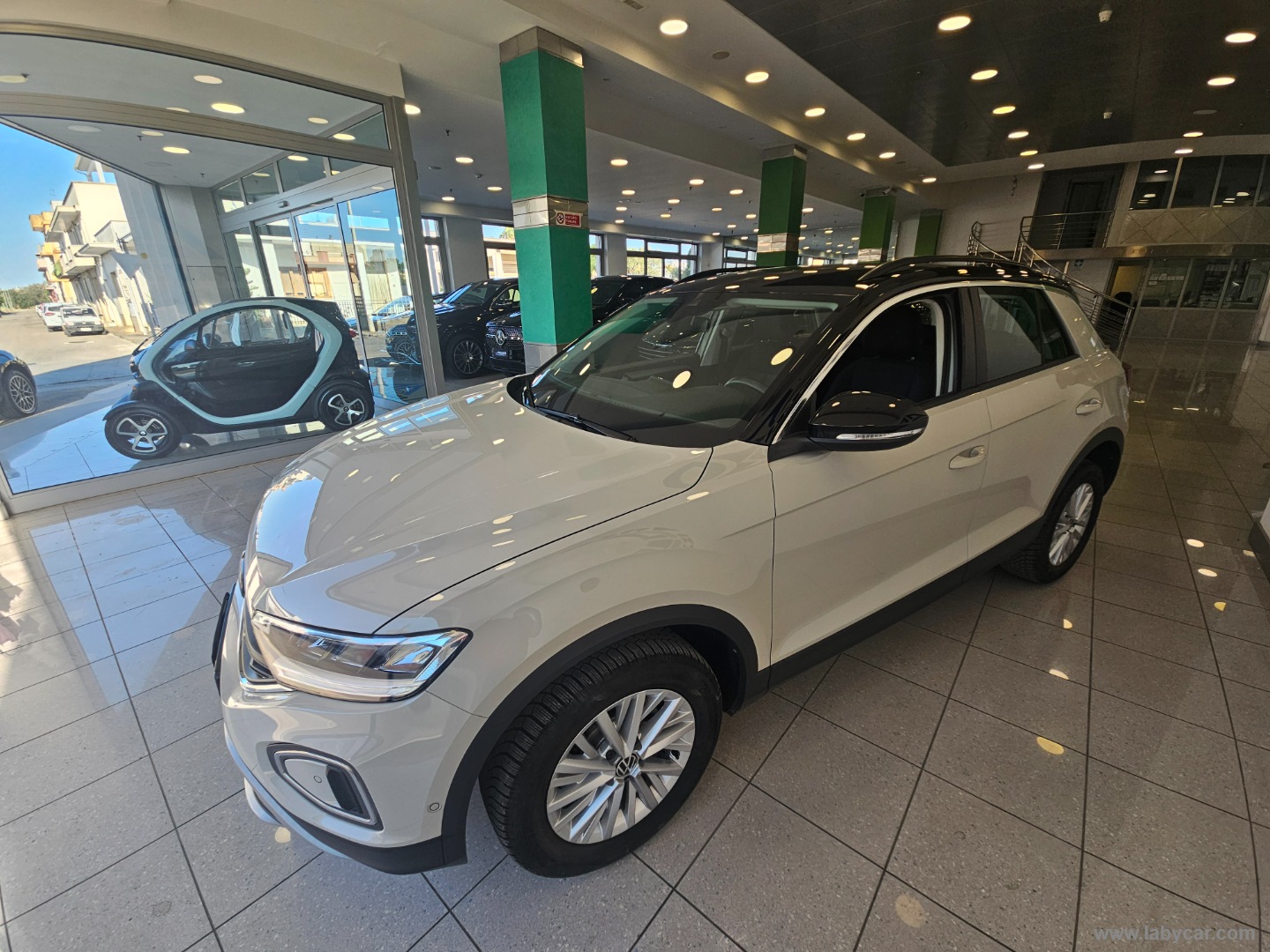 T-Roc 2.0 TDI SCR 150 CV DSG Life - immagine 4