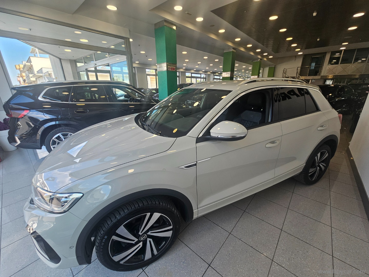 T-Roc 2.0 TDI SCR 150CV DSG 4MOT. R-Line - immagine 4