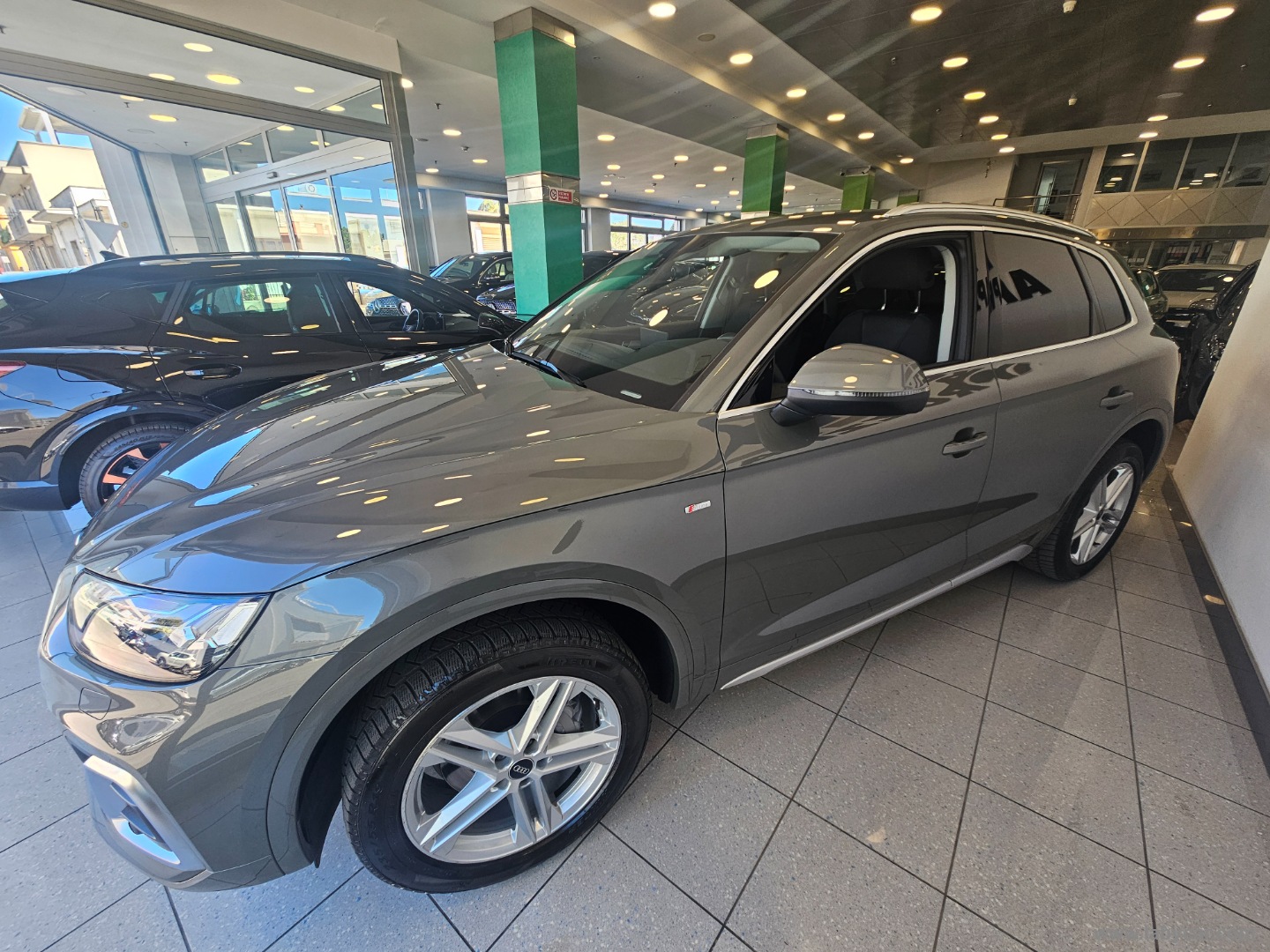 Q5 40 TDI 204CV qu. S tr. S line - immagine 4