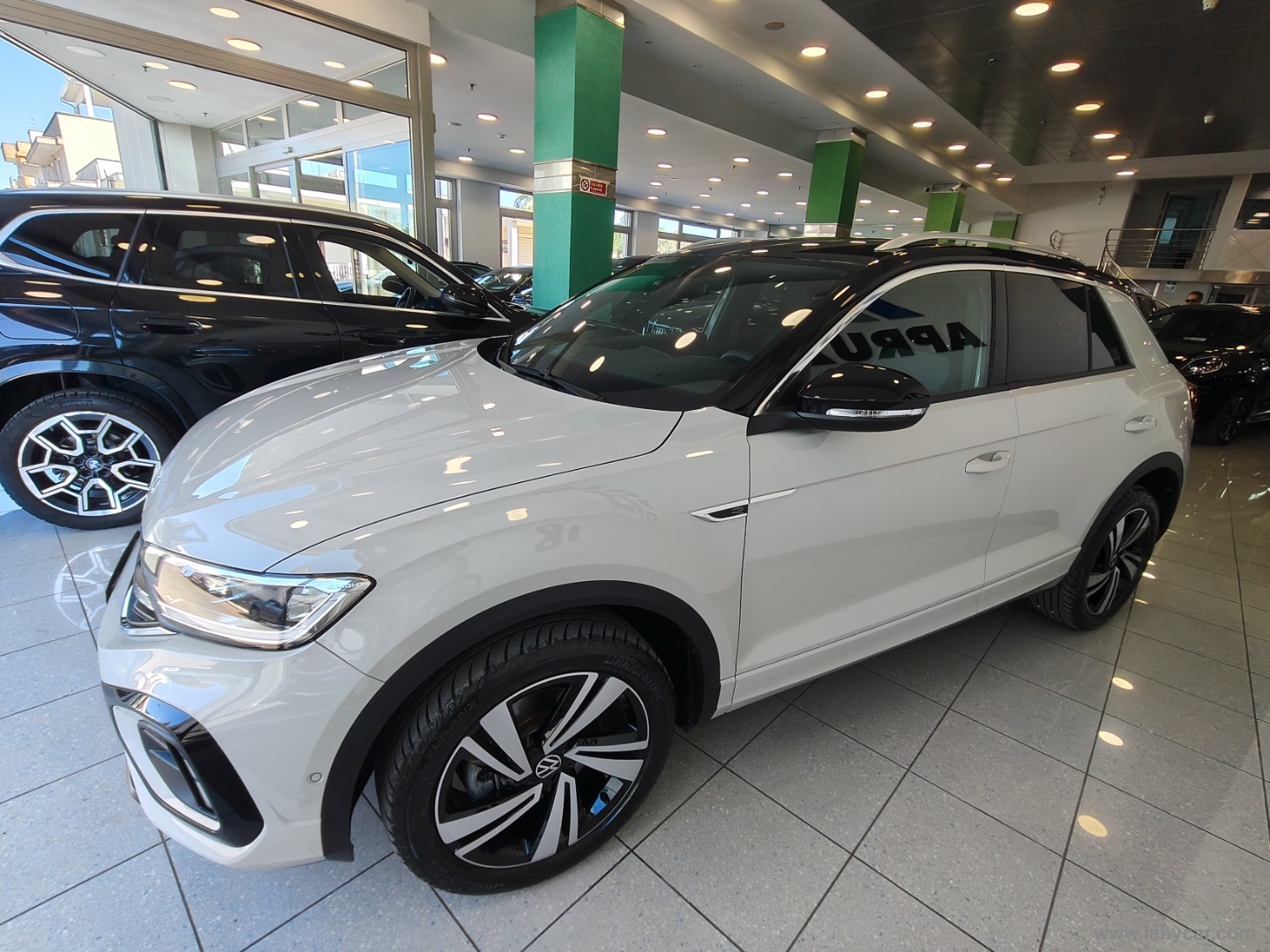 T-Roc 2.0 TDI SCR 150 CV DSG R-Line Plus - immagine 4