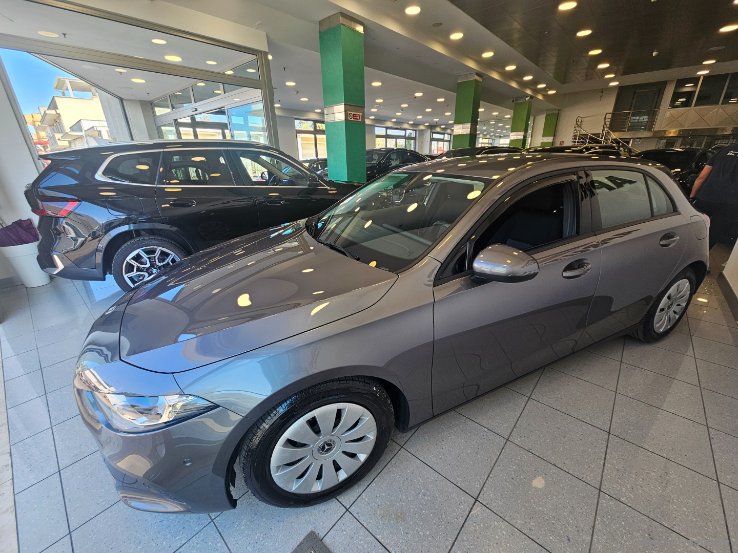 A 180 d Executive - immagine 4