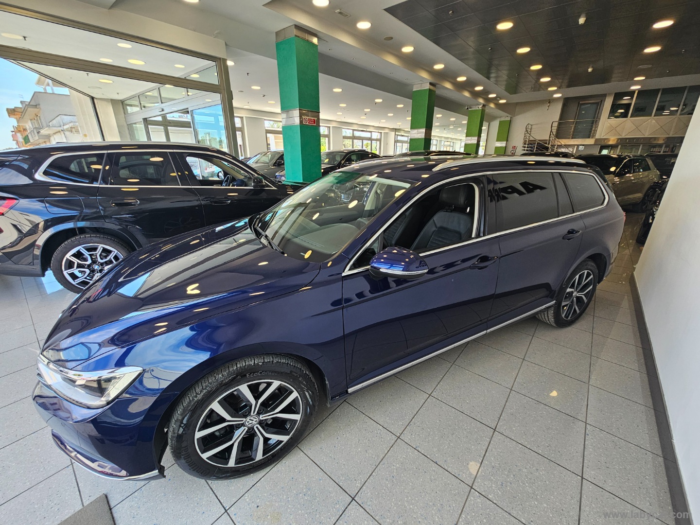 Passat 2.0 TDI DSG Business BlueMot Tech - immagine 4