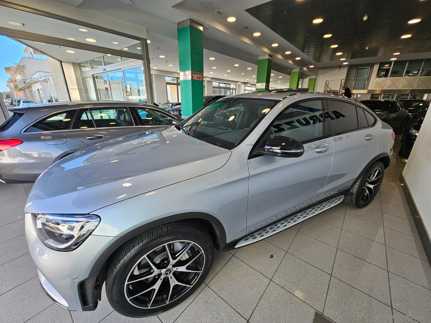 GLC 300 de 4M EQ-Power Coupé Premium - immagine 4