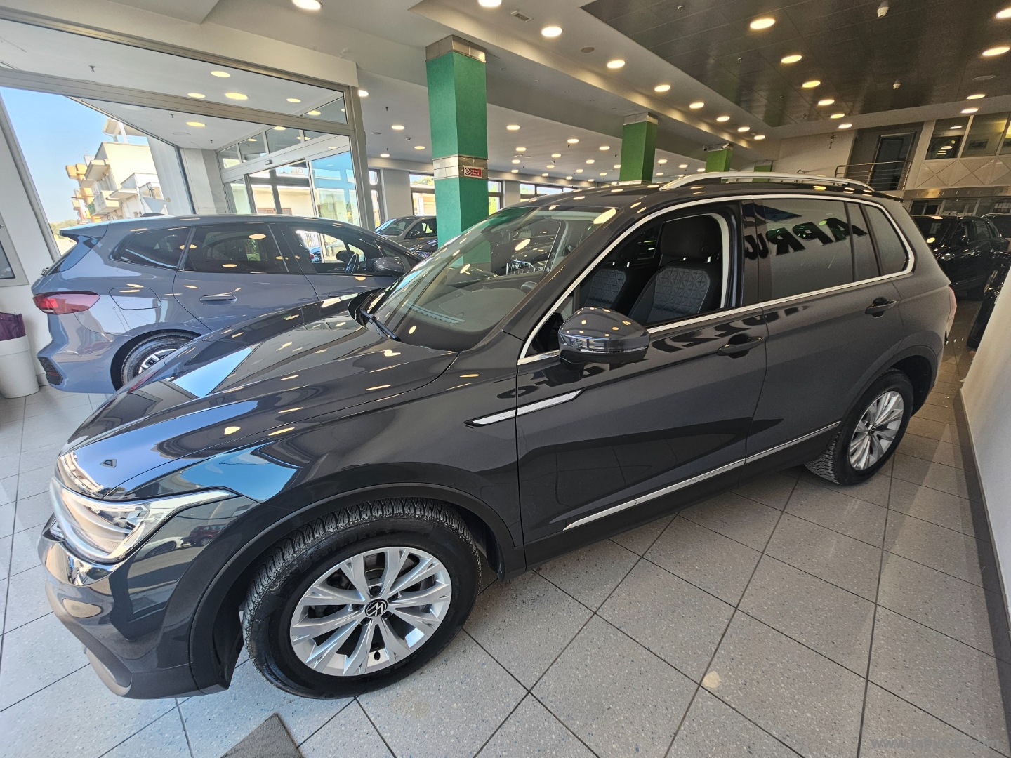 Tiguan 2.0 TDI 150CV SCR DSG Life - immagine 4