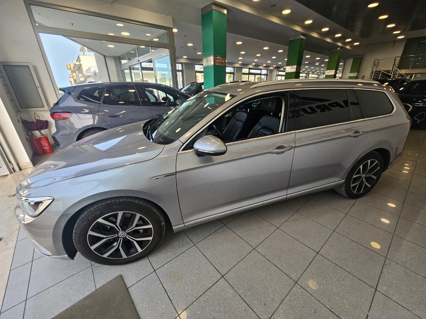 Passat Var. 2.0 TDI 190 4MOT DSG Exec. - immagine 4