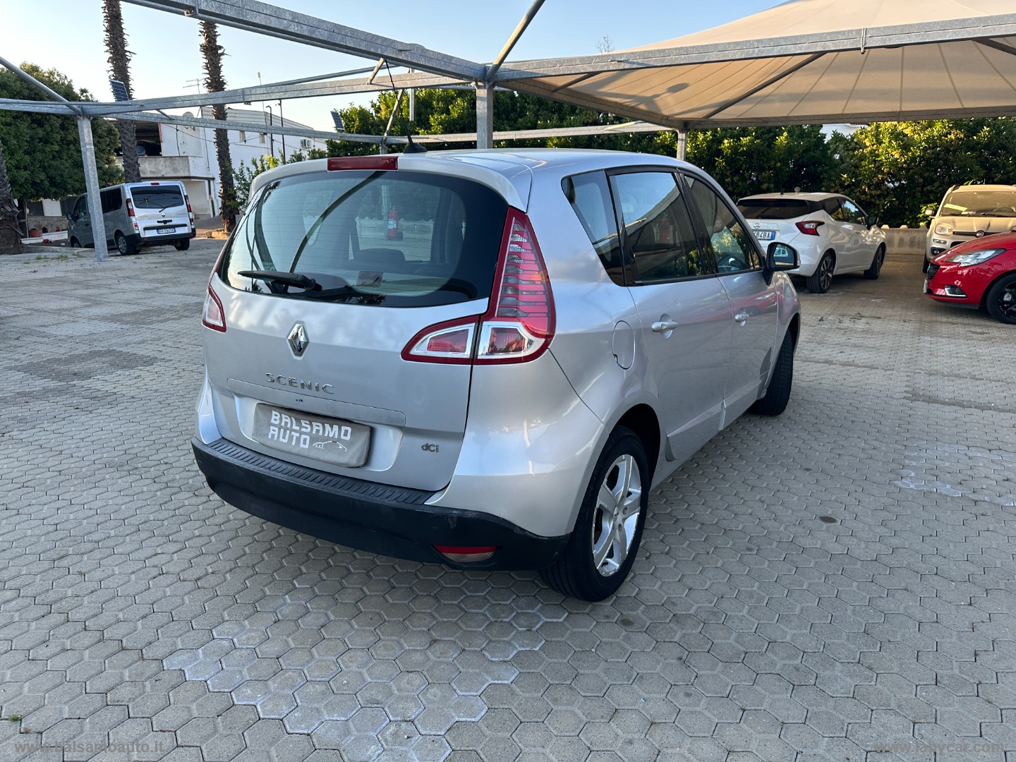 Scénic 1.5 dCi 110 CV Confort - immagine 4