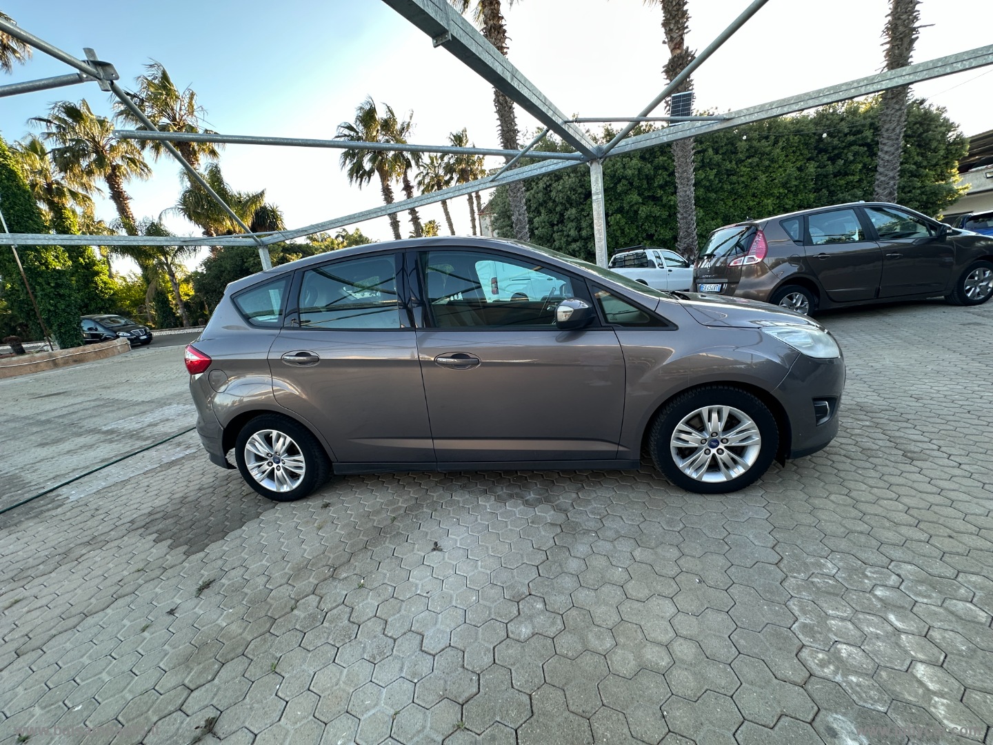 C-Max 1.6 TDCi 115 CV Titanium - immagine 4