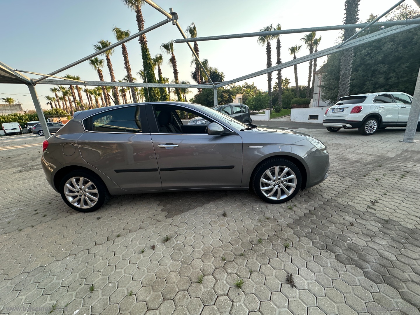 Giulietta 1.6 JTDm-2 105 CV Distinctive - immagine 4