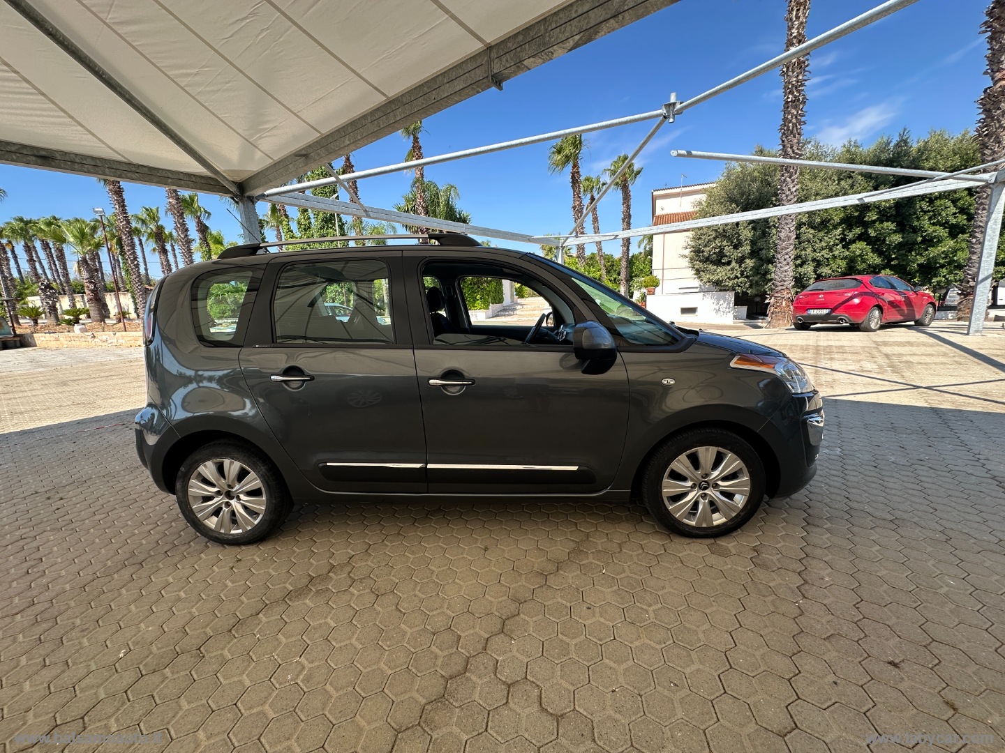 C3 Picasso 1.6 HDi 115 Exclusive - immagine 4