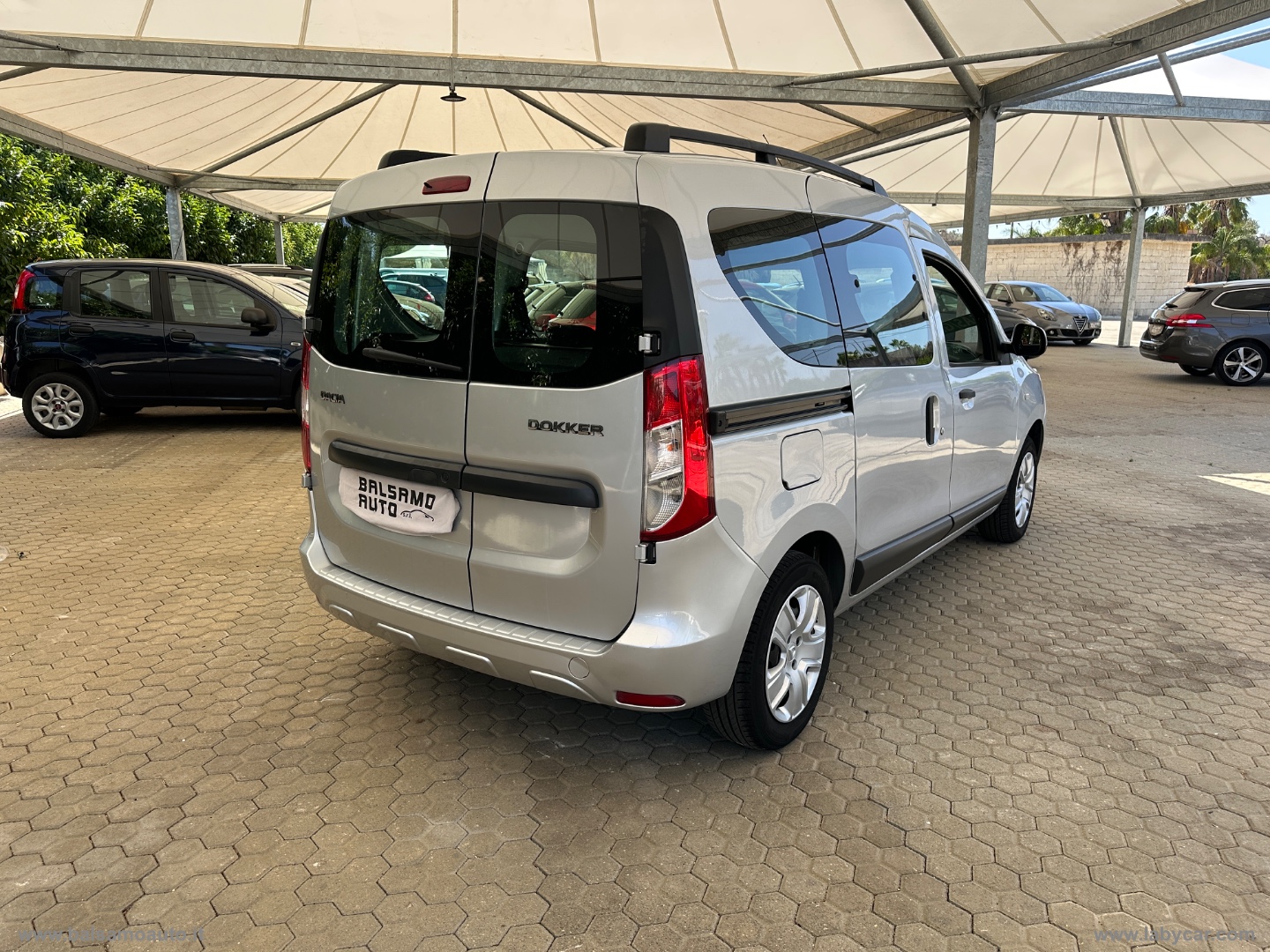Dokker 1.6 8V 100 CV S&S GPL Essential - immagine 4