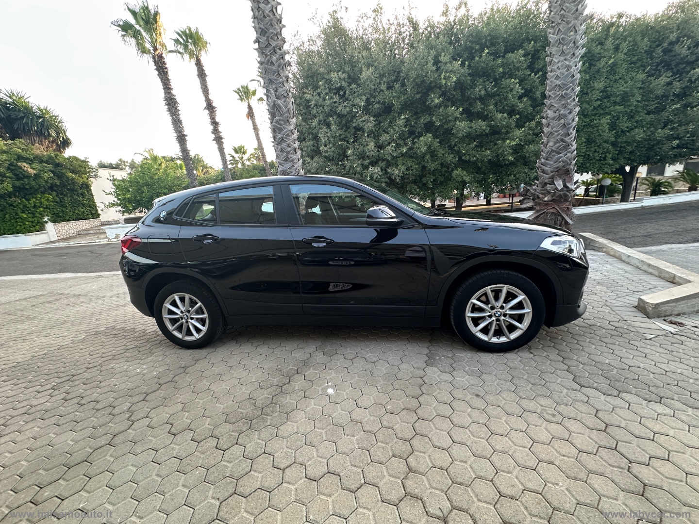 X2 xDrive18d Advantage - immagine 4