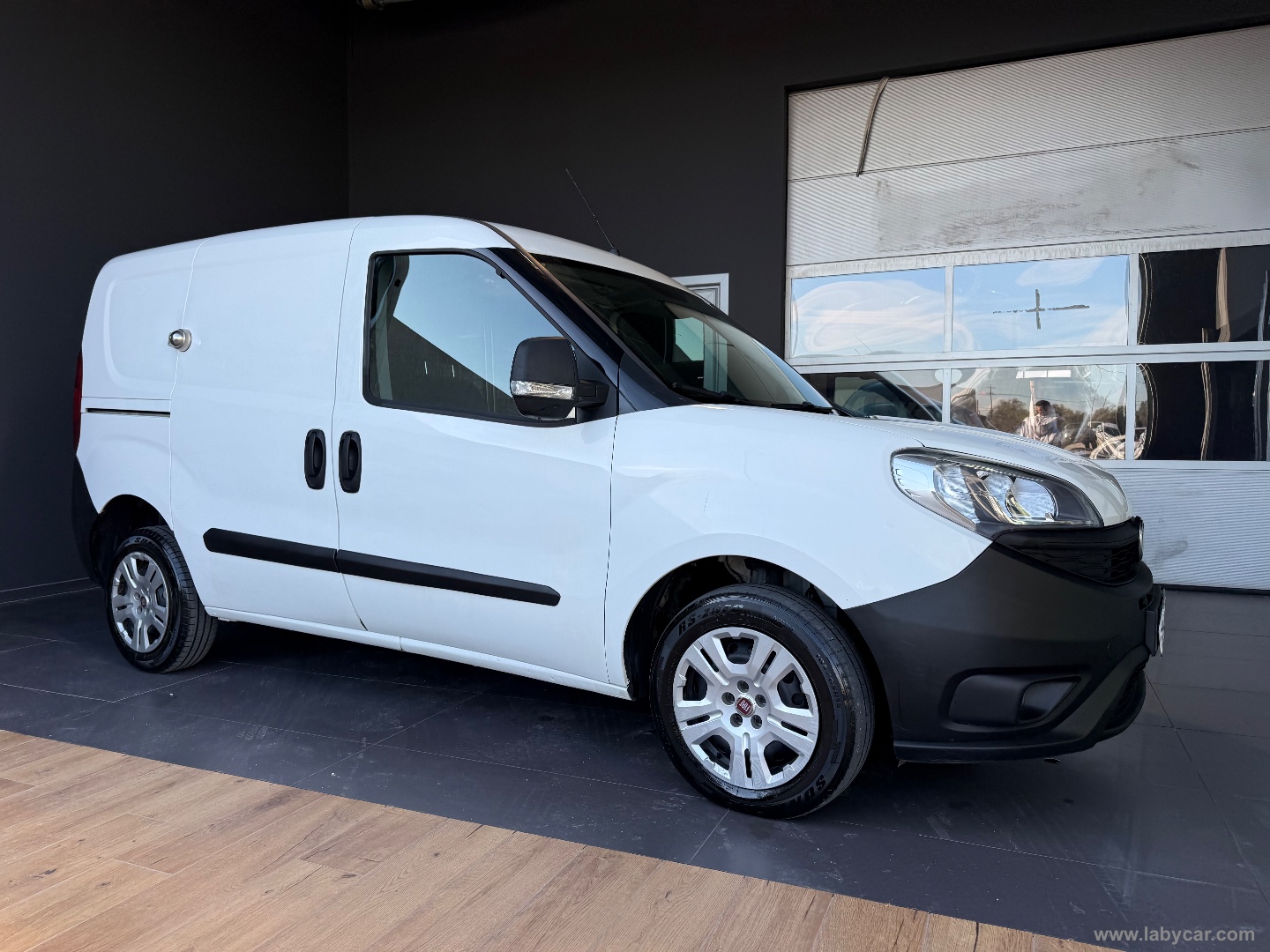 Doblò 1.3 MJT PC-TN Cargo Lam. SX E5+ - immagine 4