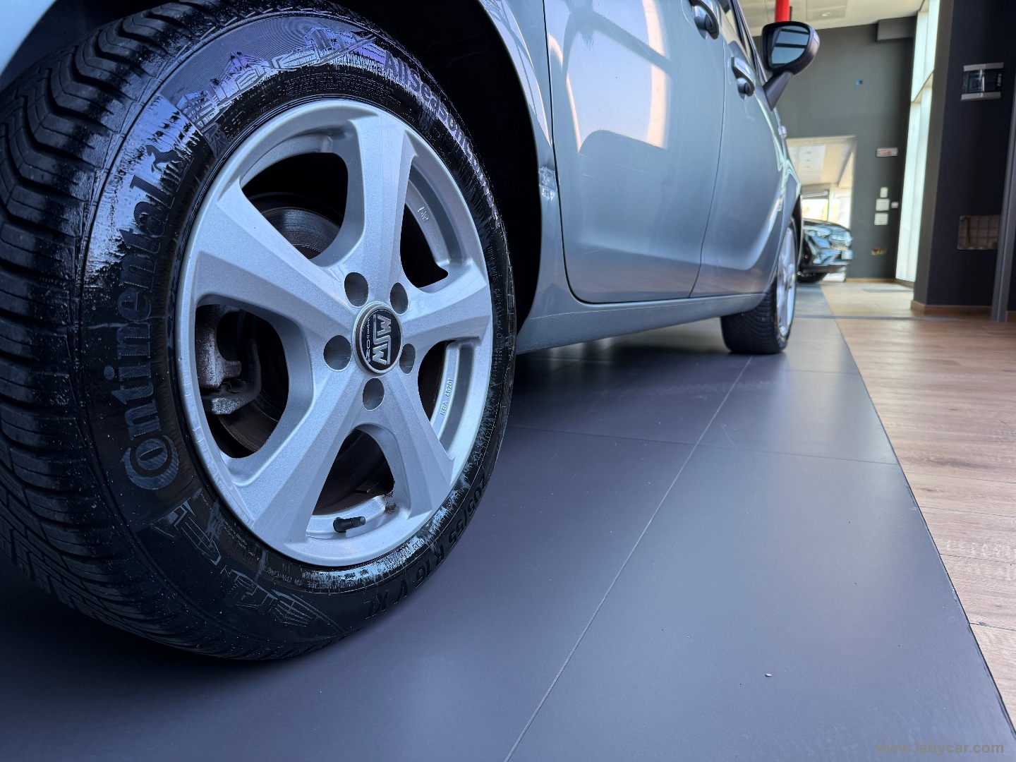 Meriva 1.3 CDTI 95 CV ecoFLEX Cosmo - immagine 4