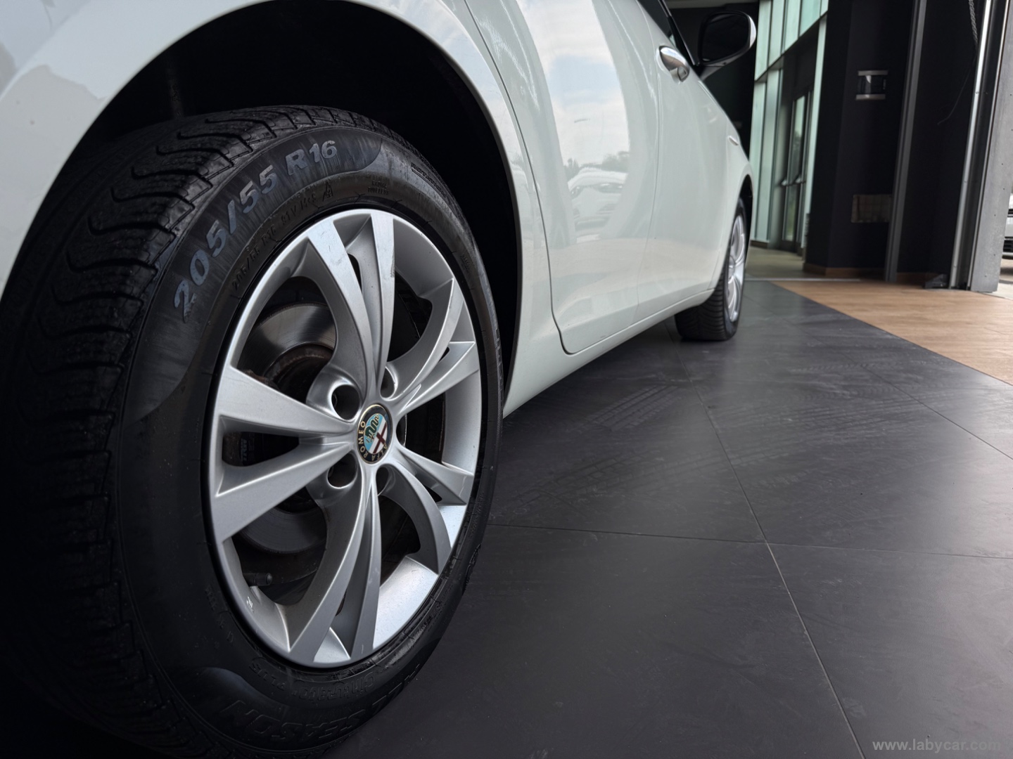 Giulietta 1.4 Turbo 120 CV GPL Prog. - immagine 4