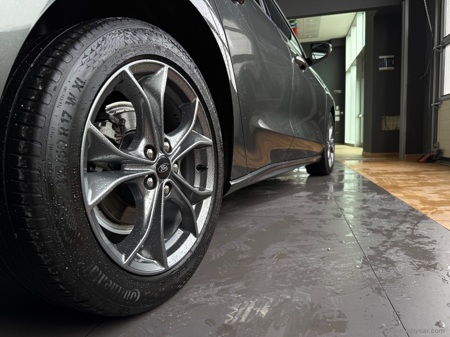 Focus 1.5 EcoBlue 120CV 5p. ST Line - immagine 4