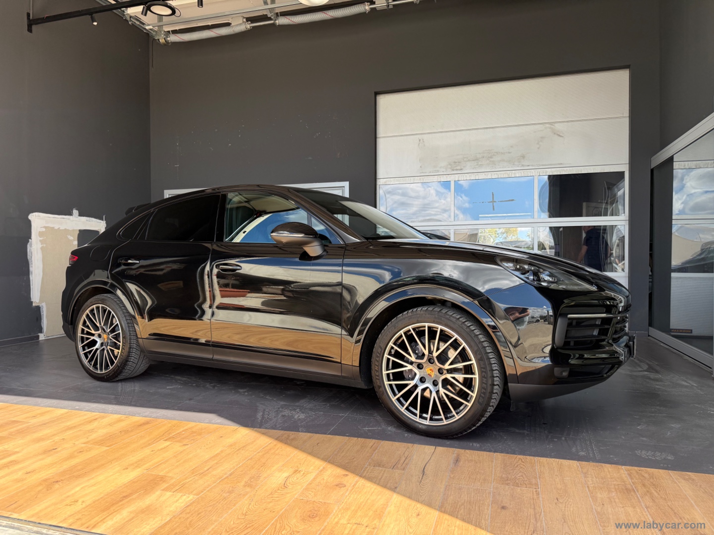 Cayenne Coupè 3.0 V6 - immagine 4
