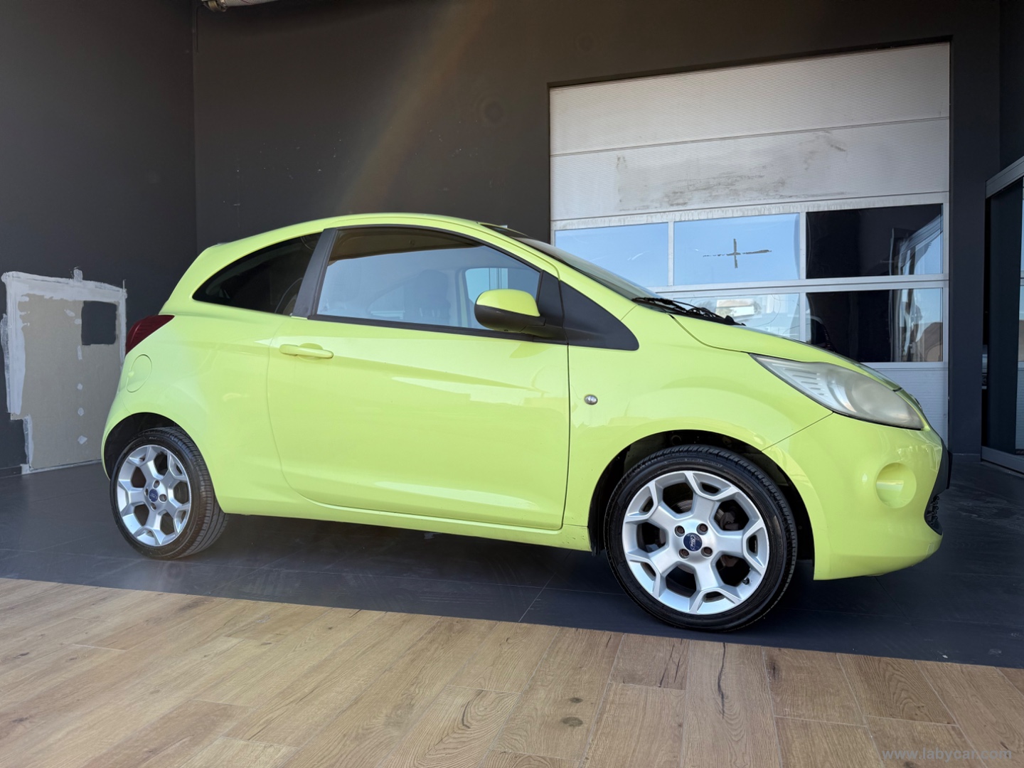 Ka 1.2 8V 69 CV Titanium - immagine 4